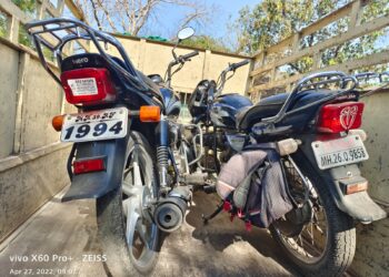 कर्मचाऱ्यांना चोरी करताना मालकाने रांगे हात पकडले, पाच जणांना अटक, चार लाखाचा मुद्देमाल जप्त