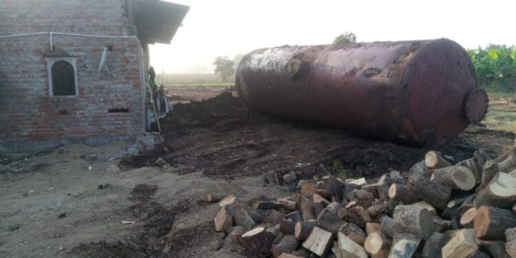 अक्कलकुवा तालुक्यात अवैध बायोडिझेल विक्री  पुन्हा जोरात सुरू, अधिकाऱ्यांचे जाणीवपूर्वक दुर्लक्ष