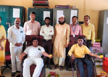 अक्कलकुवा येथे महाराष्ट्र राज्य शिक्षक परिषदेतर्फे शिबिरात 55 जणांचे रक्तदान