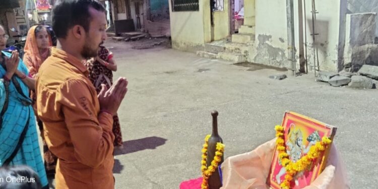 हिंदूंमध्ये शौर्यजागरण करण्यासाठी श्री हनुमान जयंतीनिमित्त देशभरात 218 ठिकाणी ‘गदापूजन’