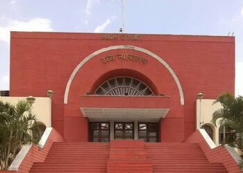 औरंगाबाद खंडपीठाने खून प्रकरणात आरोपीतांना जामीन केला मंजूर