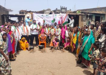 राष्ट्रवादीतर्फे चुल पेटवा आंदोलन, इंधन दरवाढीविरोधात केंद्र शासनाचा निषेध