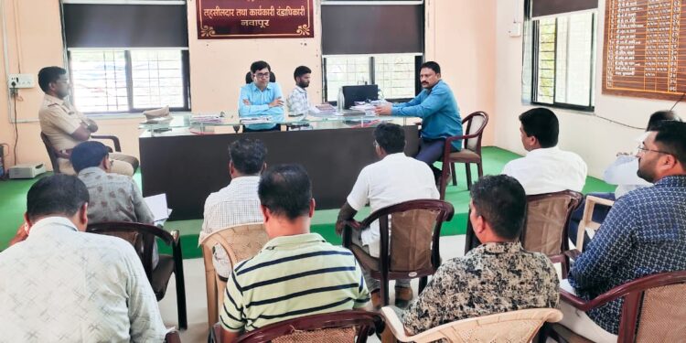 चितवी गटाची पोटनिवडणुकीची प्रक्रिया सुरू, राजकीय पक्षाचे पदधिकारी यांची घेण्यात बैठक