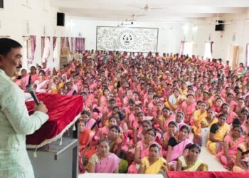 अंगणवाडी सेविका व मदतनीस यांचे काम कौतुकास्पद : आ. शिरीषकुमार नाईक