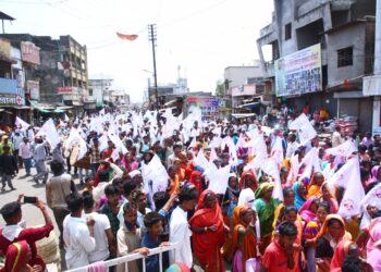 आदिवासी समाजातुन धर्मांतर केलेल्यांचे आरक्षण सह सर्व सवलती रद्द करा : ॲड.हिम्मत तावड