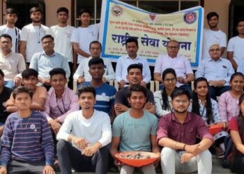 शहादा येथे राष्ट्रीय सेवा योजनेतर्फे” सीड बॉल” चा उपक्रम