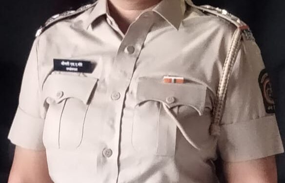 मंदाणे गावाची सुकन्या सरोज देसले बनली धुळ्याची वनक्षेत्रपाल