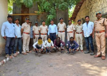 गुजरात मधील नागरीकांकडुन चार कासव जप्त,चौघांना पाच दिवसांची वनकोठडीची