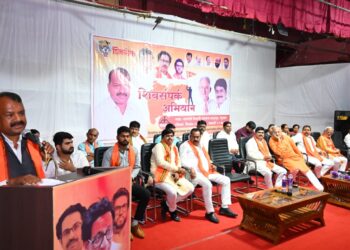 नंदूरबार जिल्ह्यात माजी आ.चंद्रकांत रघुवंशी यांना टाळून शिवसेना वाढविणे अशक्य : खा.राजेंद्र गावीत