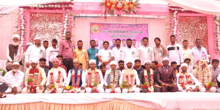 हमदर्द फाऊंडेशनतर्फे १० जोडप्यांचा सामुहिक विवाह सोहळा उत्साहात