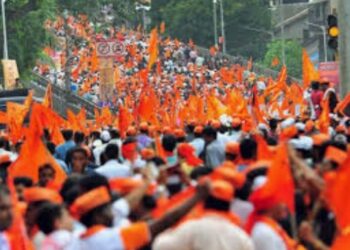 मराठा आरक्षणप्रकरणी आंदोलकांवरील गुन्हे मागे घेण्यासंदर्भात गृहमंत्र्यांनी घेतला आढावा