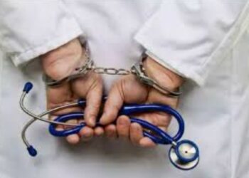 बोगस डॉक्टरला पोलिसांनी केली अटक, शहरात चालवत होता बिनधास्त क्लिनिक