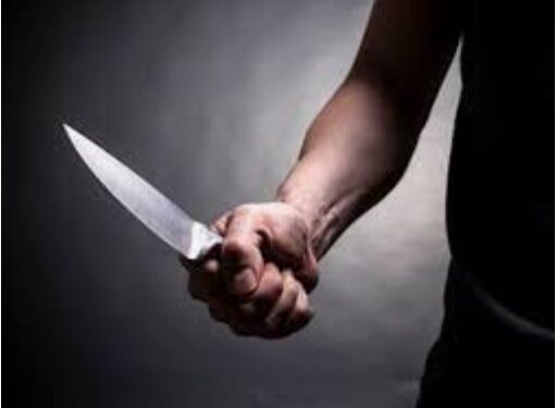 पँसेजर भरण्याचा वादातून एकावर चाकूने हल्ला