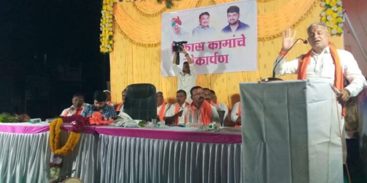 स्वार्थासाठी ग्रामस्थांमध्ये दिशाभूल करण्याचे षड्यंत्र : माजी आ. चंद्रकांत रघुवंशी यांचा आरोप