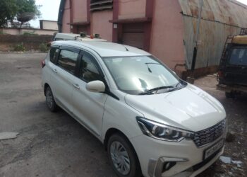 विमल गुटखा घेऊन जातांना व्यापाऱ्याला गाडीनिशी घेतले ताब्यात