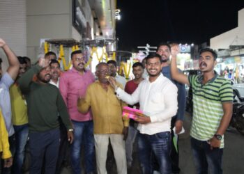 मराठा क्रांती मोर्चातर्फे एकनाथ शिंदे यांच्या मुख्यमंत्री पदाच्या शपथविधीनंतर जल्लोष