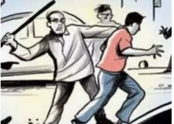 करजकुपे येथे वायरमनला मारहाण, एकाविरुद्ध गुन्हा दाखल