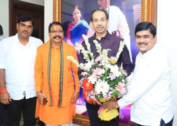 शिवसेनेच्या जिल्हाप्रमुख म्हणून आ.आमश्या पाडवी व जि.प.सभापती गणेश पराडके यांची नियुक्ती