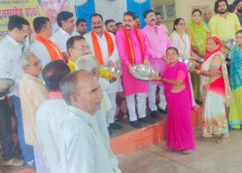 जिथे सत्ता ते तिथे: ज्यांनी आमदार होवू दिले नाही ते त्यांच्याच मांडीवर जाऊन बसले : आ.आमश्या पाडवी