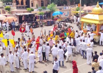 शहादा येथे भगवान श्री जगन्नाथ यांची काढण्यात आली भव्य शोभा रथयात्रा