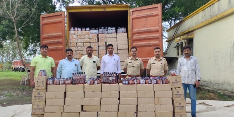 मोठी कामगिरी: स्थानिक गुन्हे अन्वेषण विभागाने 43 लाखाची बनावट दारु केली जप्त