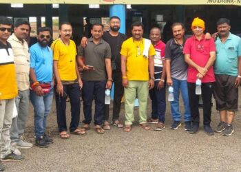 तळोदा येथून ७० भाविक अमरनाथ यात्रेसाठी रवाना