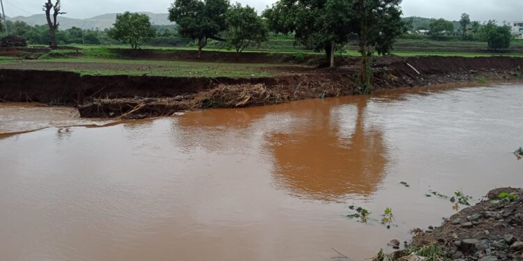 नवापूर तालुक्यातील सुकी नदीकाठच्या गावांतील नागरिकांना सतर्कतेचे आवाहन