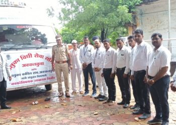 फिरते न्यायालय मोबाईल व्हॅनचा शुभारंभ  पैसा व वेळेची बचत : गावातच होणार न्यायनिवाडा