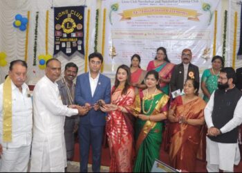 नंदूरबार लायन्स क्लब व फेमिना क्लबचा पद्ग्रहण समारंभ उत्साहात