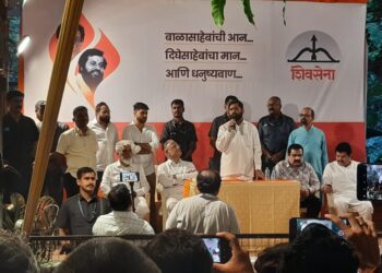 माजी आ.चंद्रकांत रघुवंशी गटाचा मुख्यमंत्री एकनाथ शिंदेंना पाठिंबा, काँग्रसच्या नगराध्यक्षा सौ. रत्ना रघुवंशी यांचीही उपस्थिती