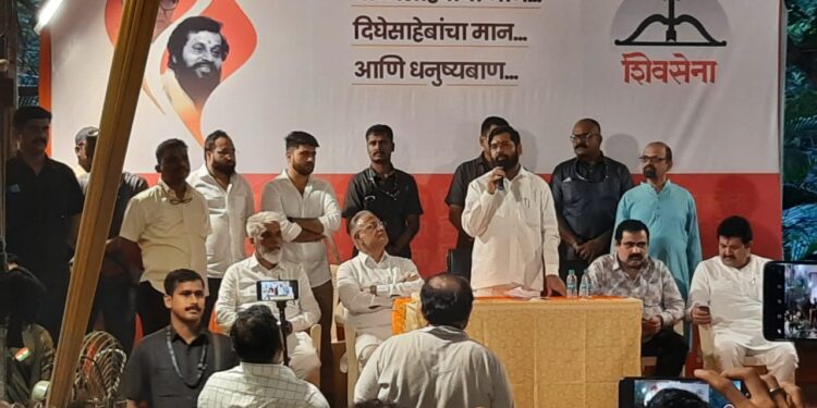 माजी आ.चंद्रकांत रघुवंशी गटाचा मुख्यमंत्री एकनाथ शिंदेंना पाठिंबा, काँग्रसच्या नगराध्यक्षा सौ. रत्ना रघुवंशी यांचीही उपस्थिती