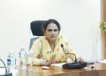 आधार क्रमांक मतदान कार्डशी लिंक करावे: जिल्हा निवडणूक अधिकारी मनीषा खत्री यांचे आवाहन