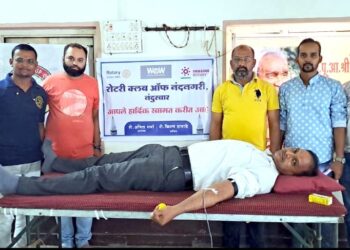 नंदुरबारला ५४ दात्यांचेे रक्तदान