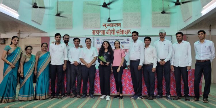 पूज्य साने गुरुजी कनिष्ठ महाविद्यालयात शिक्षक पालक सभा उत्साहात