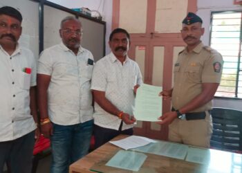 तळोदा पोलिसात कॉग्रेस खा.अधीररंजन चौधरी यांच्याविरूध्द तक्रार