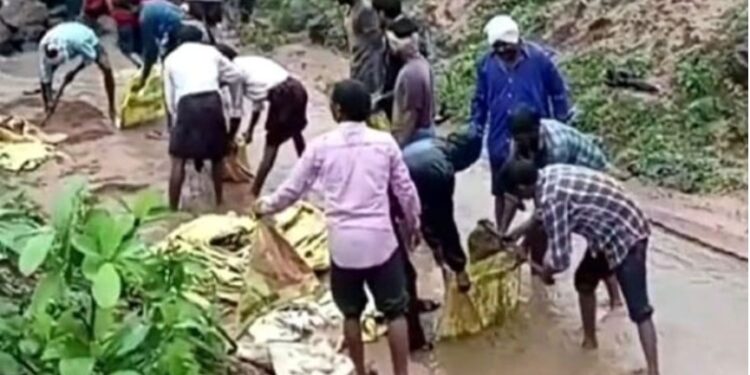 अन्यथा ती दोन गावे वाहून गेली असती