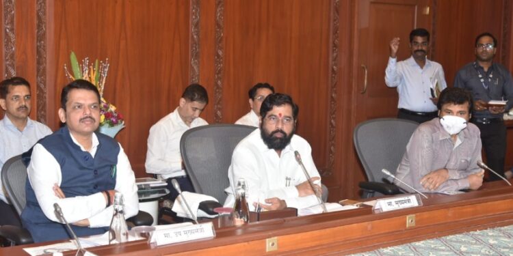 दहीहंडी व गणेश उत्सव दणक्यात : कुठेलच निर्बंध नाहीत, शिंदे फडणवीस सरकारची घोषणा