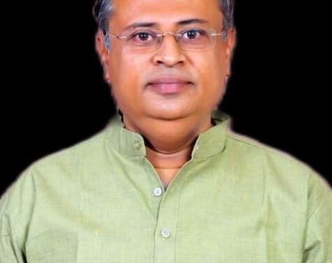 पूल व रस्त्याच्या दुरावस्थेने दुर्घटना घडल्यास संबंधित अधिकारी व ठेकेदार यांच्यावर गुन्हे दाखल करा: भाजपा उपाध्यक्ष प्रा.मकरंद पाटील