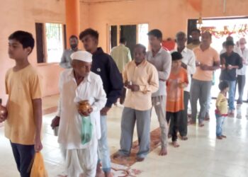 चिनोदा येथे नागपंचमीनिमित्त श्री.नागेश्वर मंदिरात हजारो भाविकांनी घेतले दर्शन