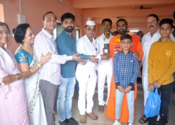 नागाई फाउंडेशनतर्फे 500 भाविकांना बेलपत्र रोपांचे विनामूल्य वाटप