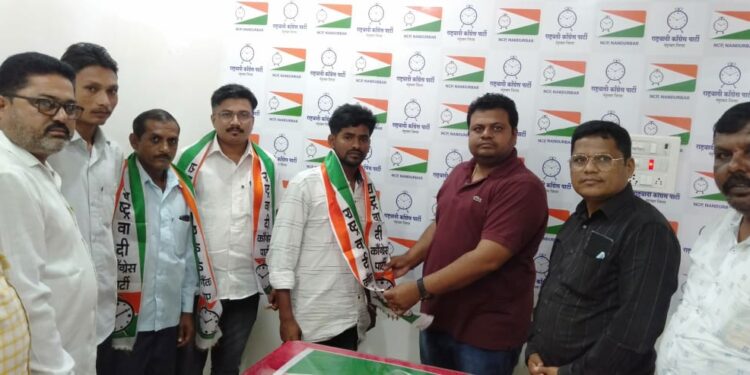 भाजपा जिल्हा उपाध्यक्ष व धडगाव तालुका उपाध्यक्ष यांचा राष्ट्रवादीत प्रवेश