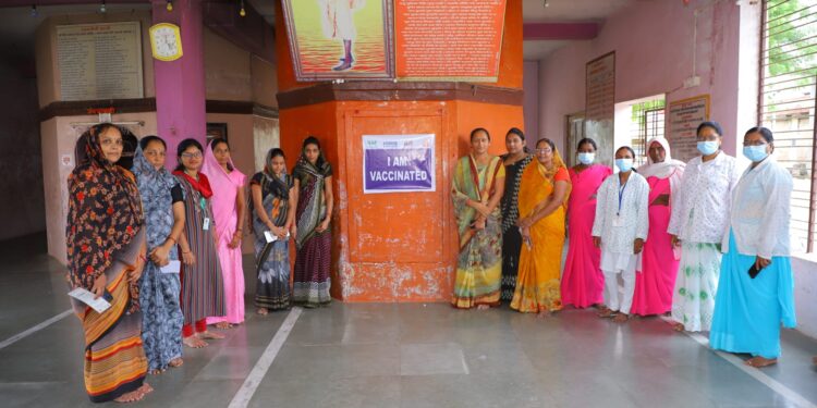 लहान शहादे येथे 147 नागरिकांनी मेगा शिबिराचा घेतला लाभ