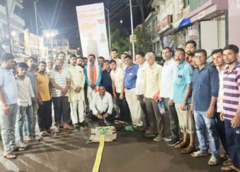 डॉ. विजयकुमार गावीत यांनी केबिनेट मंत्री म्हणून नियुक्ती झाल्याने भरत गावीत यांचा नेतृत्वात करण्यात आला जल्लोष