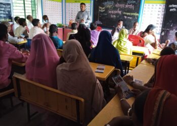 वनहक्क पेसा केंद्र नंदुरबार यांच्यावतीने गावात स्वातंत्र्याचा अमृत महोत्सव साजरा