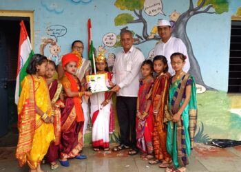 उमर्दे खुर्दे येथील जिल्हा परिषद शाळेत स्वातंत्र्य दिवस अतिशय उत्साहात साजरा