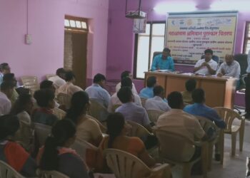 बालविवाह मुक्त नंदुरबारसाठी ठराव मोहीम , ग्रामसेवकांच्या बैठकीत चर्चा