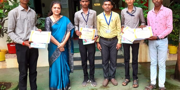 श्रॉफ महाविद्यालयातील विद्यार्थ्यांचा आंतरराष्ट्रीय संशोधन क्षेत्रात सहभाग