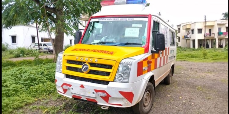 संतापजनक बातमी : नवजात बालकांची रुग्णवाहिका चक्क नेली पर्यटनाला, धडगाव ग्रामीण रुग्णालयातील गंभीर प्रकार उघड