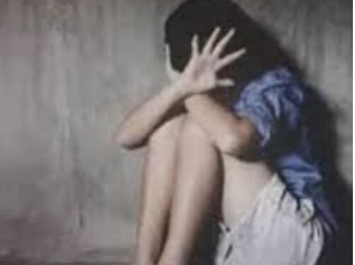 अल्पवयीन मुलीची साडेतीन लाखात विक्री करून केला बलात्कार, सहा जणांविरुद्ध गुन्हा दाखल