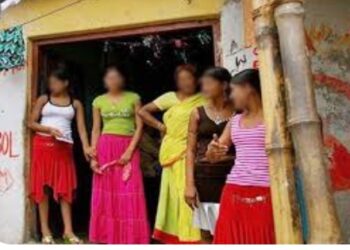 कुंटणखाना चालविणाऱ्या दोन महिलांसह 10 पिडीत महिला ताब्यात , स्थानिक गुन्हे शाखेची नंदुरबार शहरात धडक कारवाई